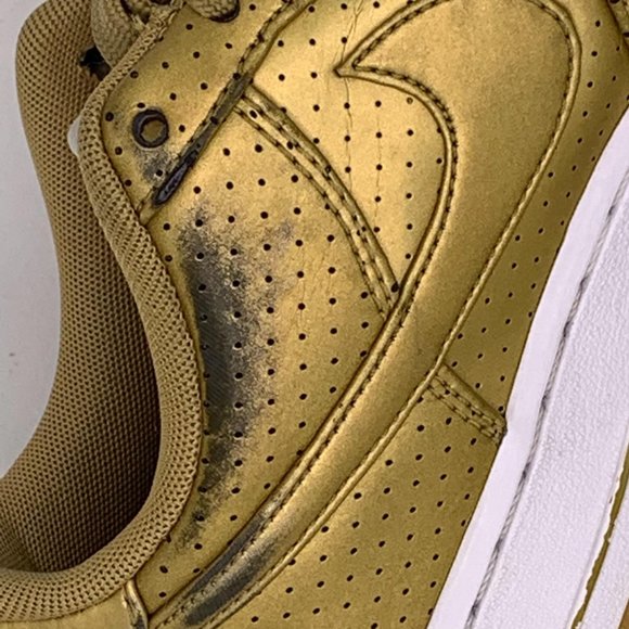 Nike Women’s Air Force 1 Gold/White Size 6.5 - Picture 8 of 11